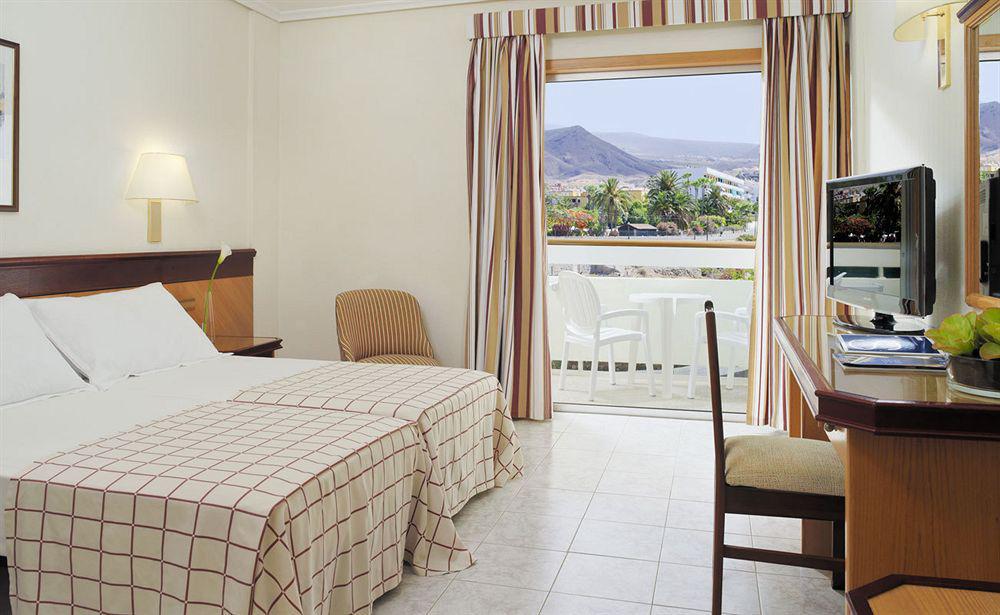 Boutique Hotel H10 Big Sur - Adults Only Лос Кристианос Екстериор снимка